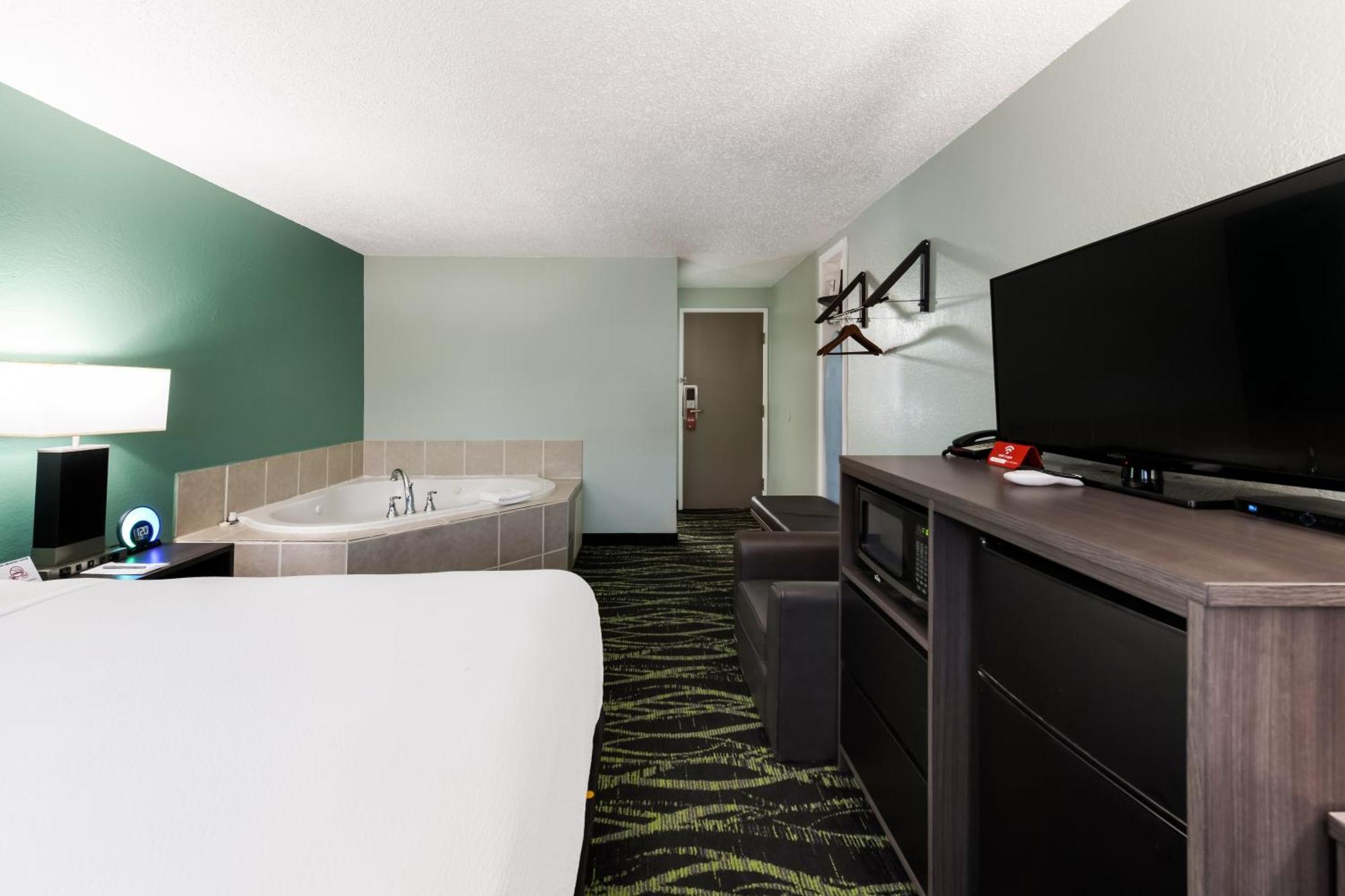 Baymont Inn & Suites By Wyndham Liberty Eksteriør bilde