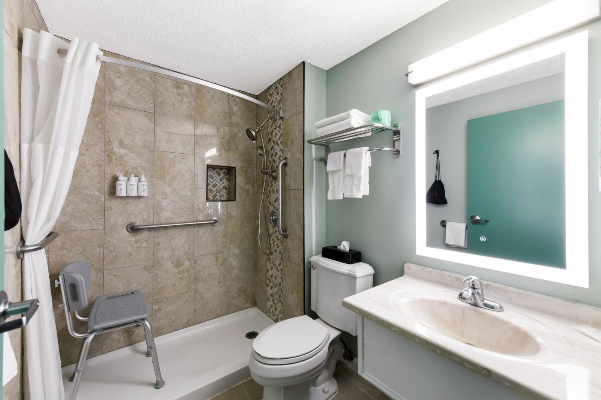Baymont Inn & Suites By Wyndham Liberty Eksteriør bilde