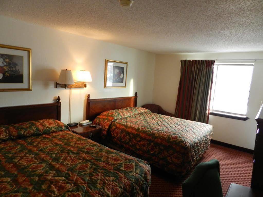 Baymont Inn & Suites By Wyndham Liberty Eksteriør bilde